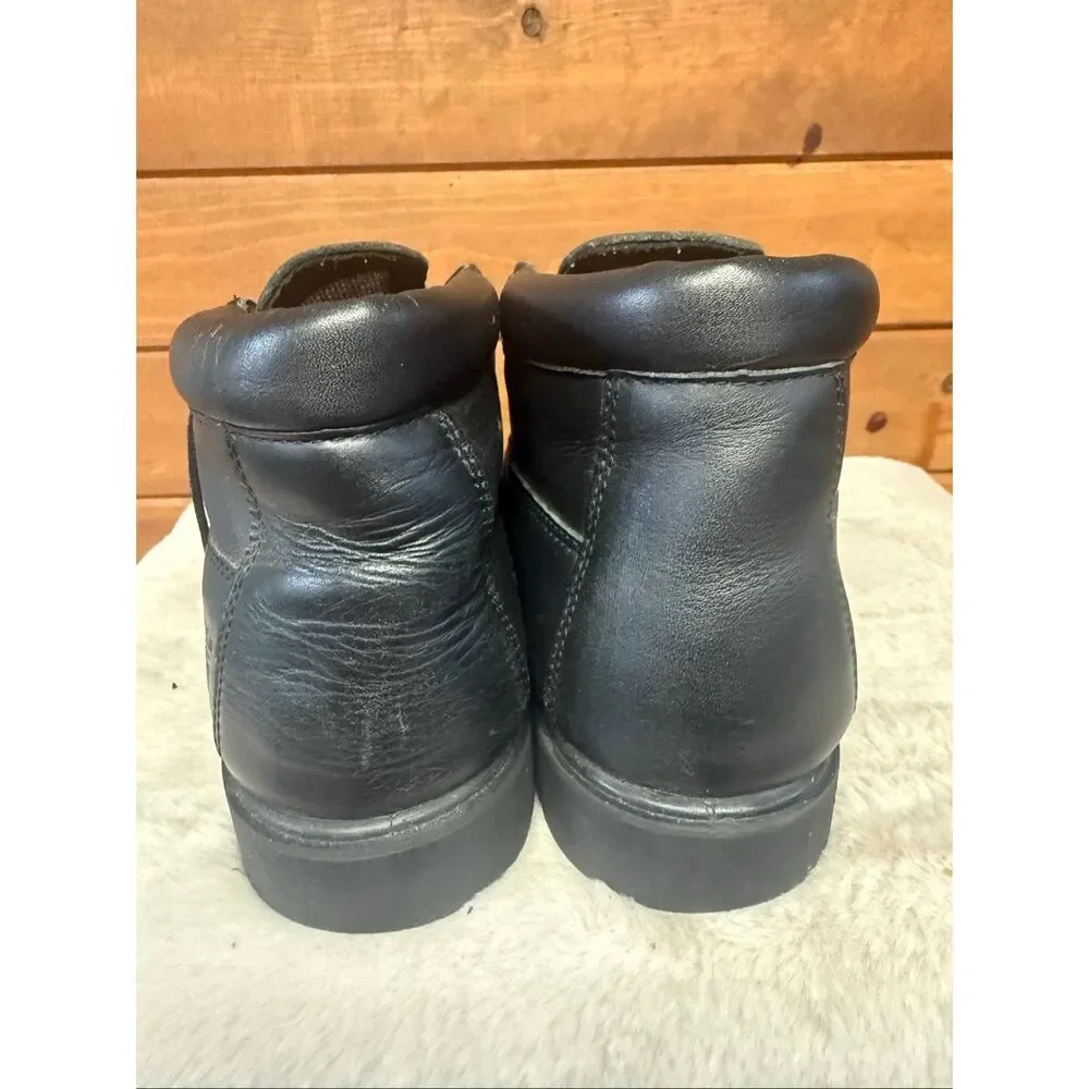 Timberland Men's 1973 Newman Waterproof Chukka Boots black leather Sz 10.5